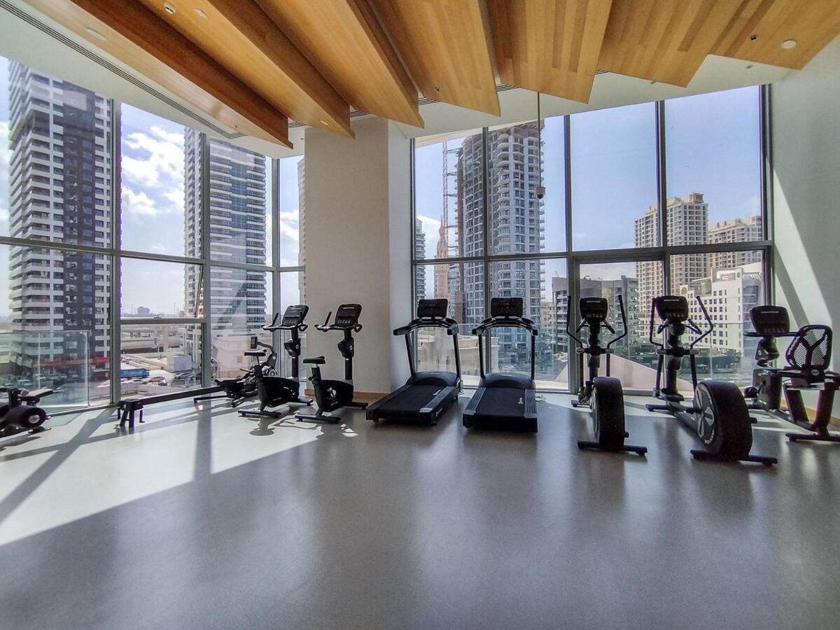 Elegant 3-bedrooms In Marina With Stunning Views! * Dubai