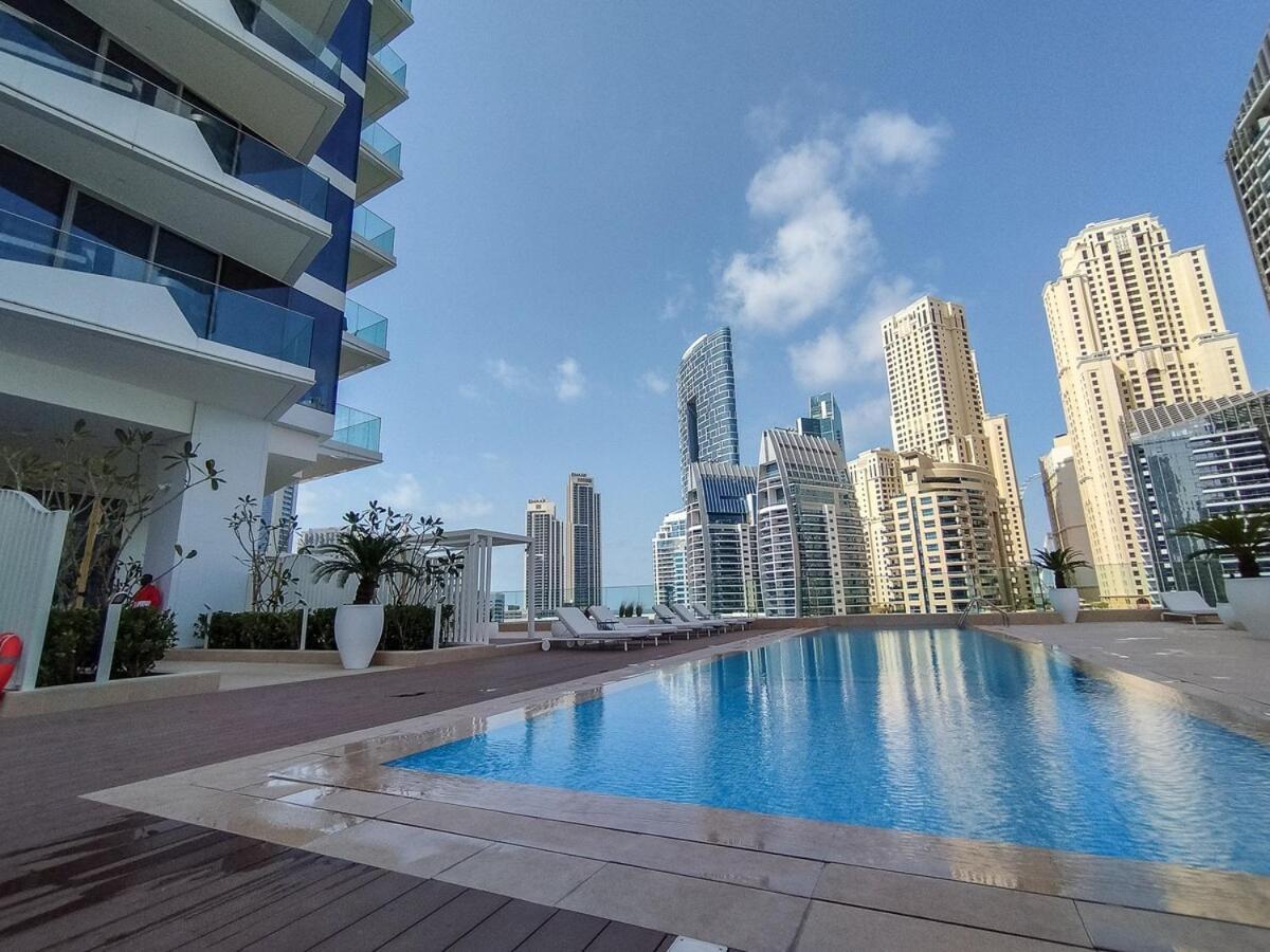 Elegant 3-bedrooms In Marina With Stunning Views! Dubai