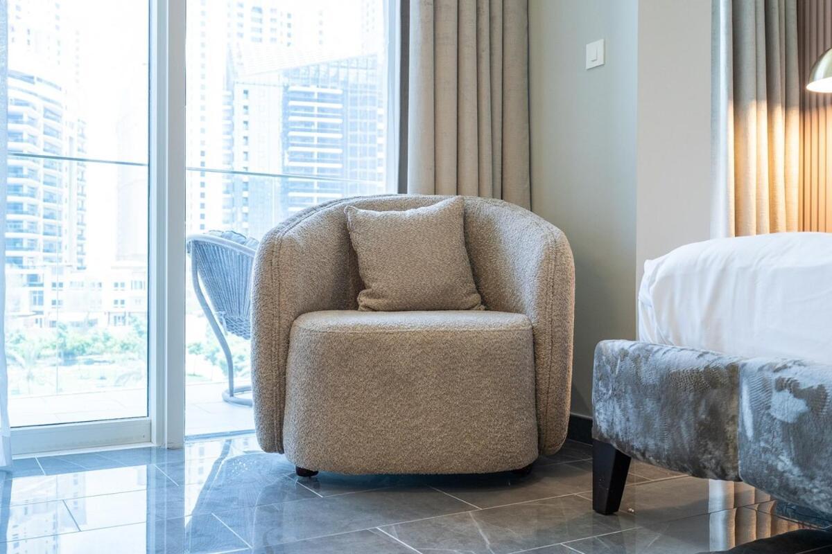 Apartment Elegant 3-bedrooms In Marina With Stunning Views!