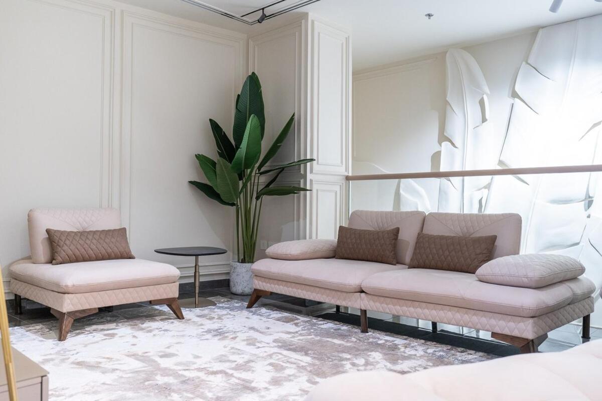 Apartment Elegant 3-bedrooms In Marina With Stunning Views! Dubai